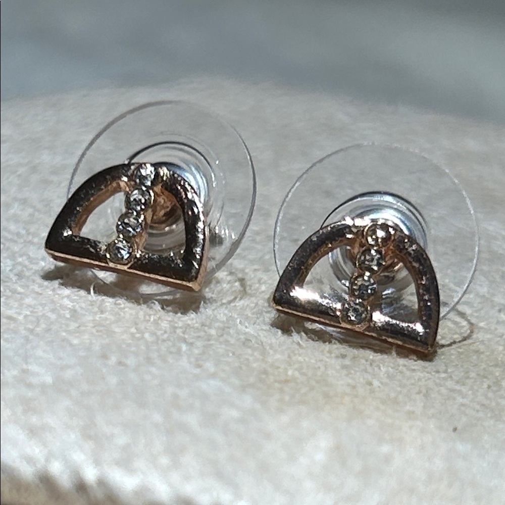 Gold Earings with Diamond‎ Accents